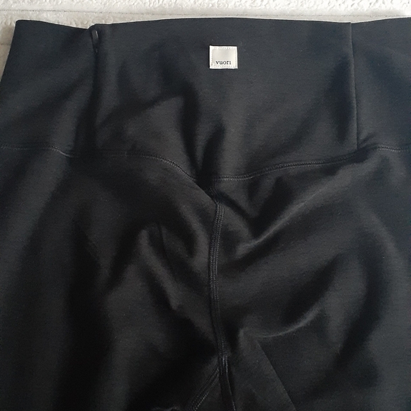 Vuori Leggings - Picture 5 of 10
